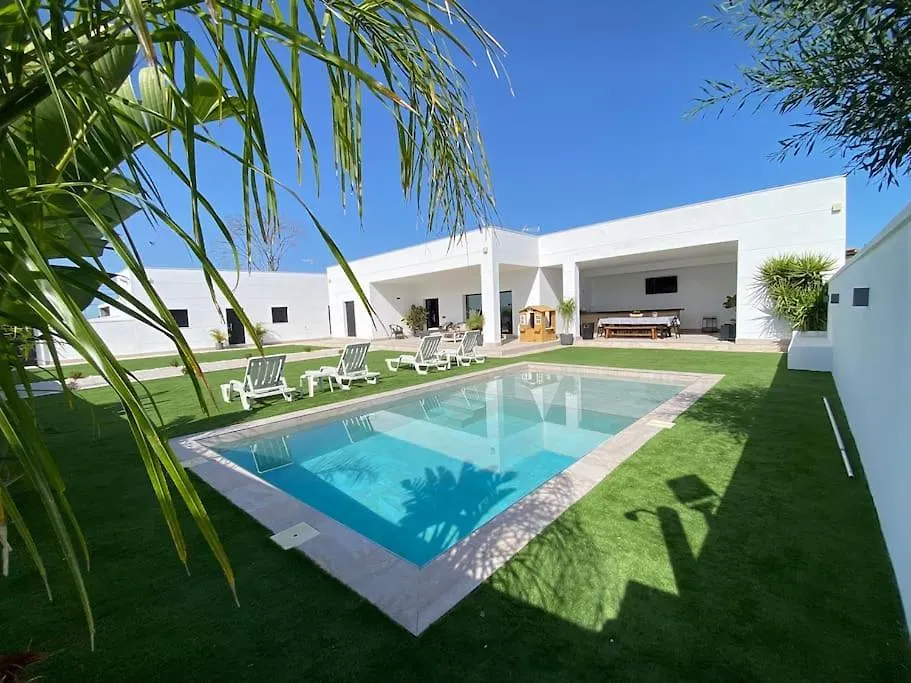 Villa Con Piscina Camino Donana Санлукар-де-Баррамеда