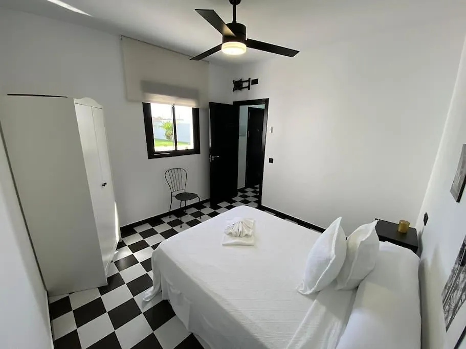 Villa Con Piscina Camino Donana Sanlucar de Barrameda
